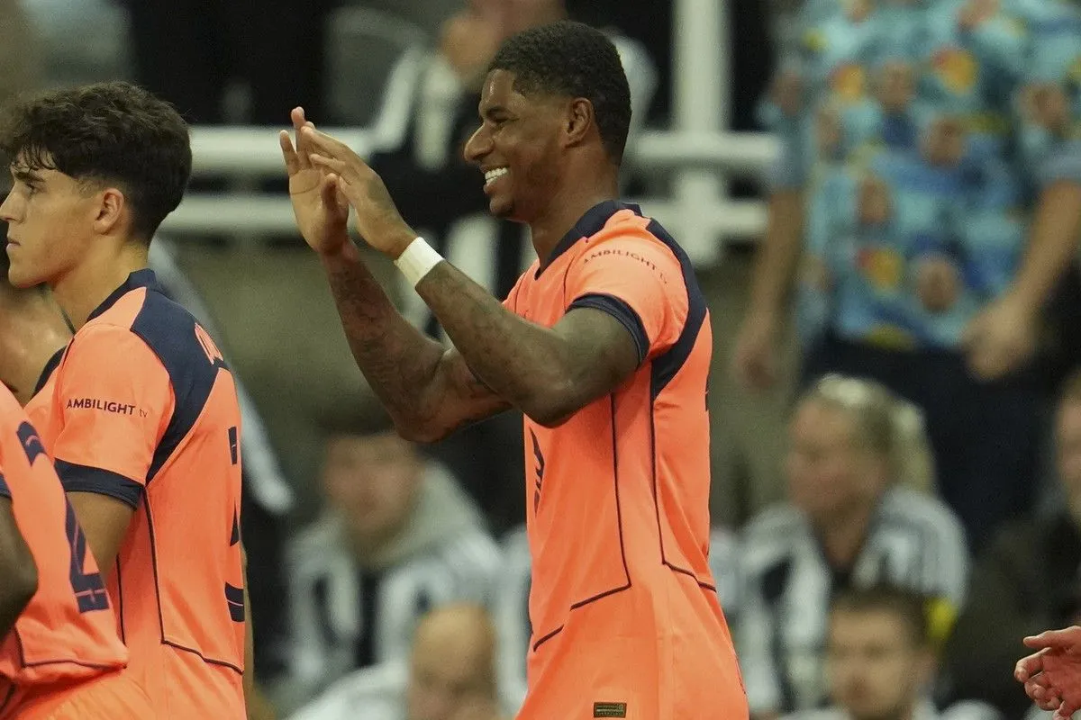 Ο Ράσφορντ «μίλησε» και χάρισε το πρώτο τρίποντο στην Μπαρτσελόνα