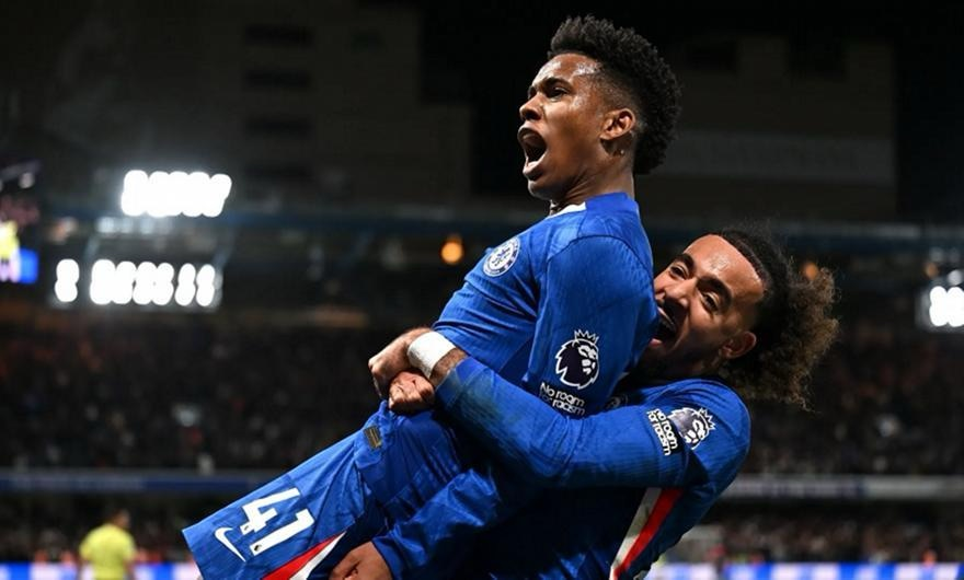 Τσέλσι-Λίβερπουλ 2-1:Ο Εστεβάο λύτρωσε τους Μπλε στις καθυστερήσεις.