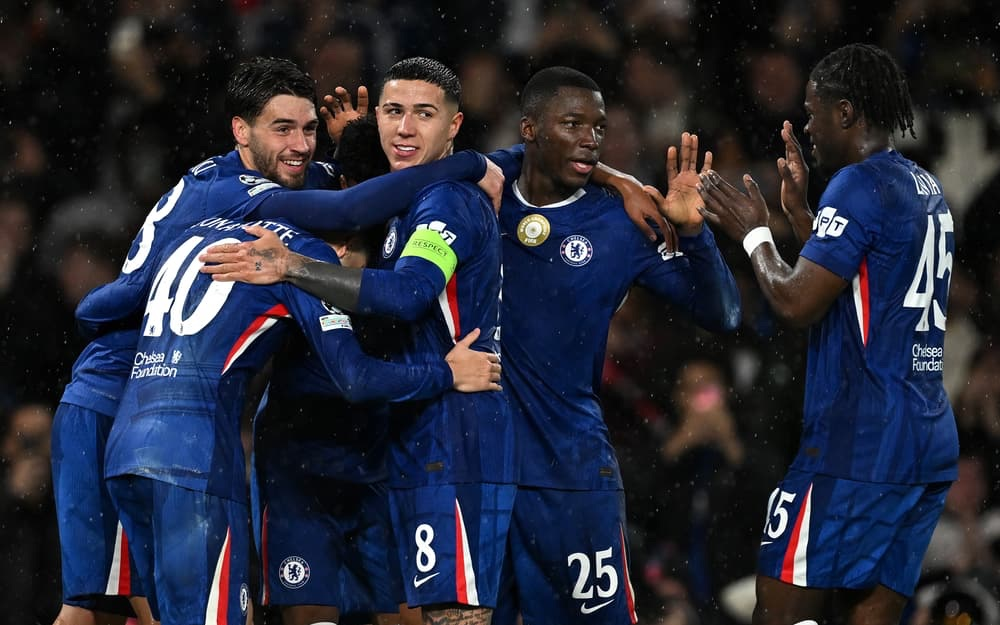 Τσέλσι-Άγιαξ 5-1: Θρίαμβος των «Μπλε» στο βροχερό Λονδίνο.