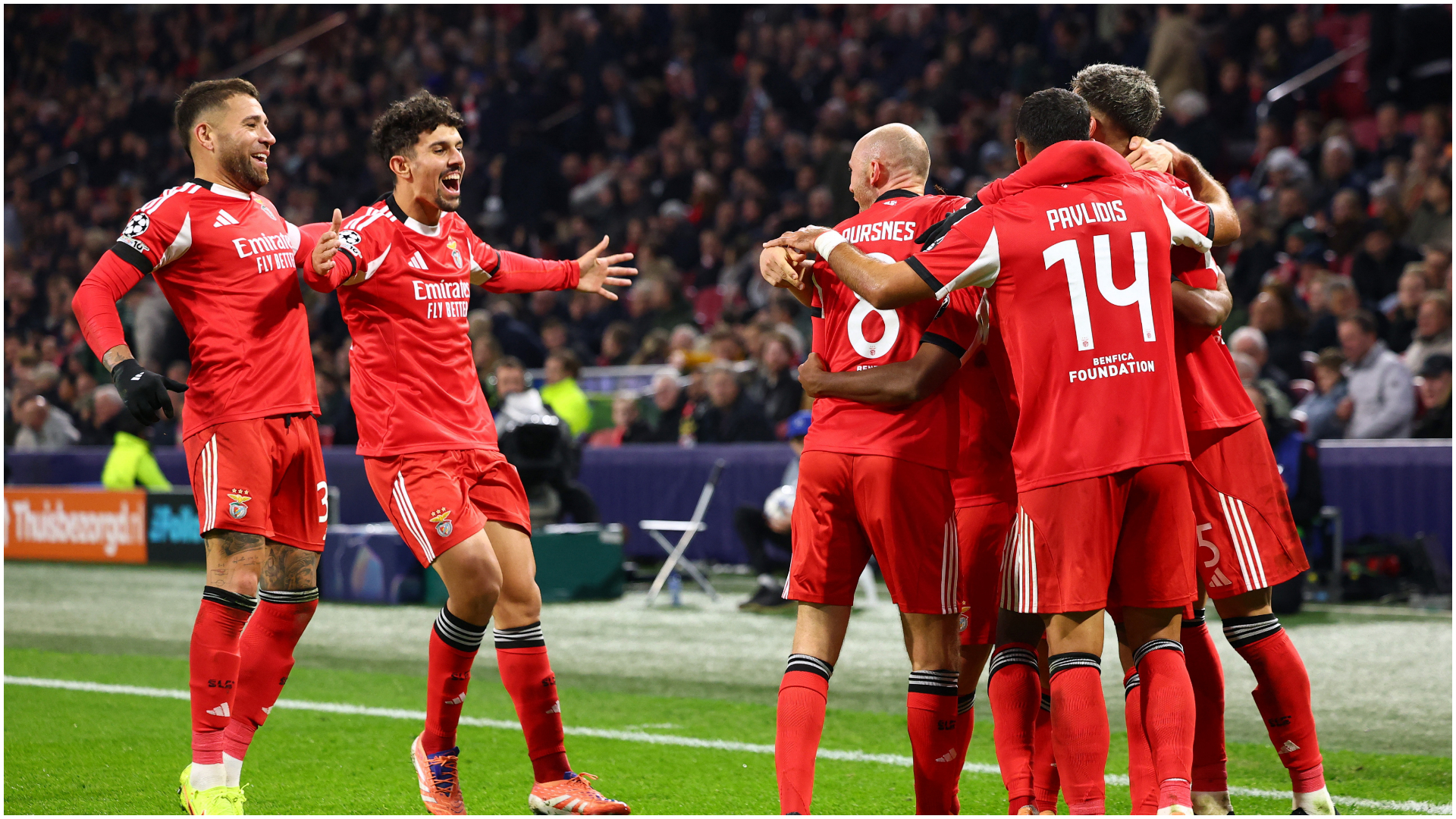 Άγιαξ-Μπενφίκα 0-2: Η Μπενφίκα του Παυλίδη νίκησε τον απογοητευτικό Άγιαξ